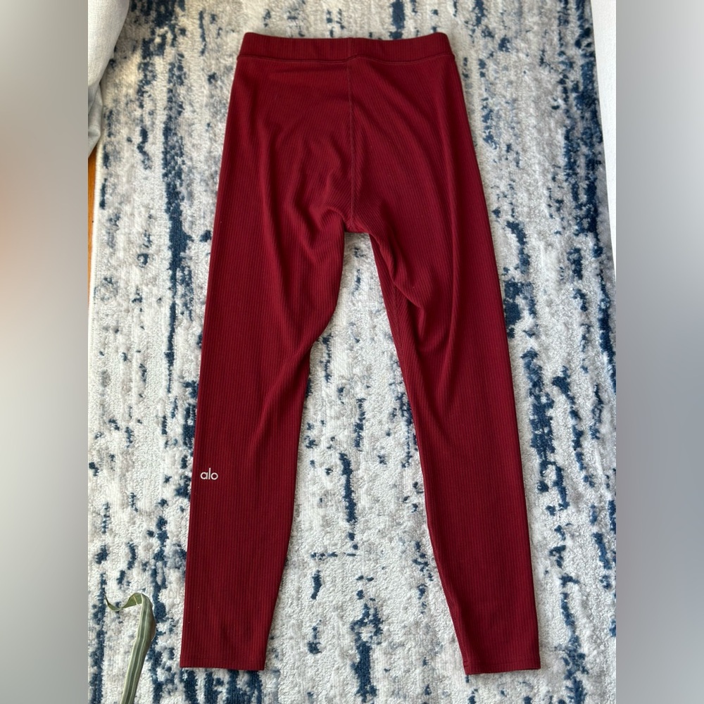 ALO Yoga Ribbed Leggings in Deep Red